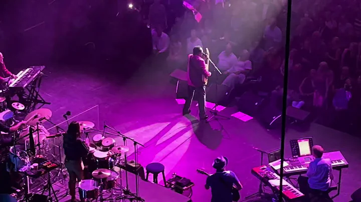 George Benson London 2022  GIVE ME THE NIGHT  LIVE...