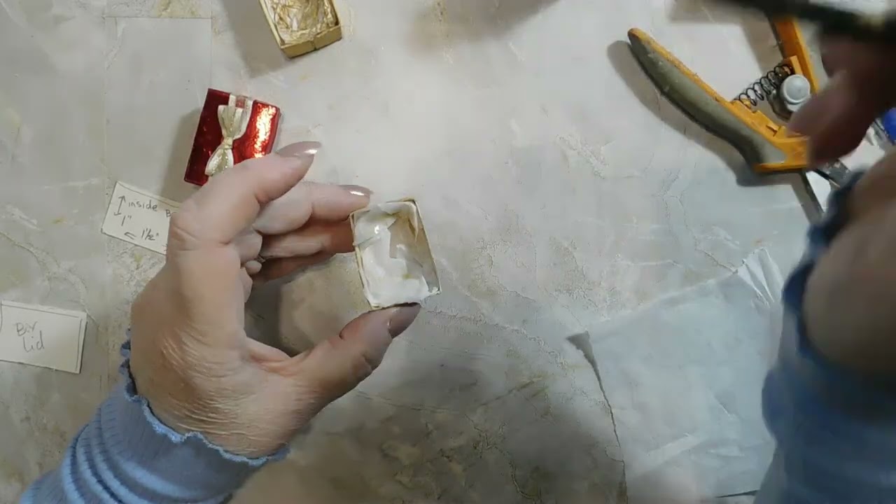 How to make little vintage shoe boxes, decorate button cards, hidden paper clips using lace samples