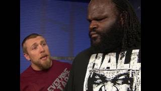 Famous SmackDown: Daniel Bryan attempts to get Mark Henry to take Net Worth