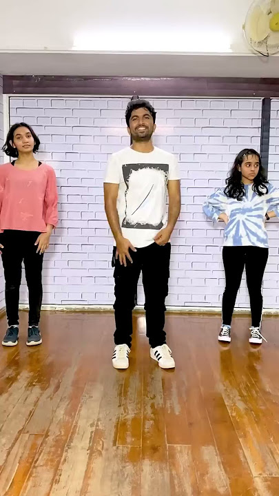 Shuffle tutorial #astronomia #shorts  learn viral #shuffle Routine | #kunalmore #shuffledance