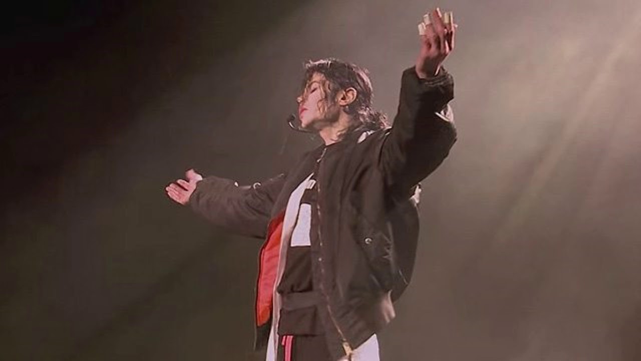 ⁣Michael Jackson - Earth Song in major key