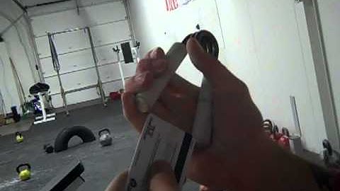 #3  Captain of Crush Gripper Credit Card Set Close