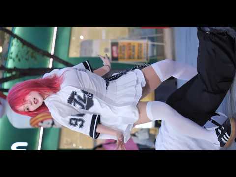 원샷크루 ONESHOT <strong>crew</strong> 채원 - 다영 What's A Girl <strong>To</strong> Do &amp; 제이홉 Killin' It Girl &amp; 카리나 UP @신촌버스킹 (26.06.10)
