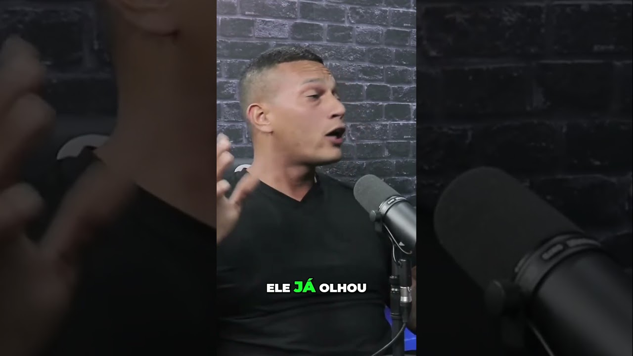 Surpresa  Fumando Maconha e a Abordagem Policial