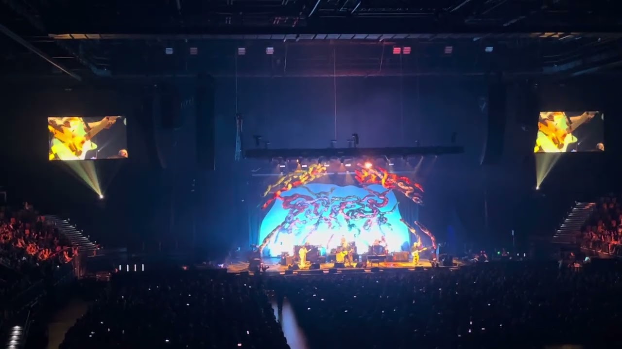 Crowded House Weather with you Live At Brisbane Entertainment centre Australia December 2024