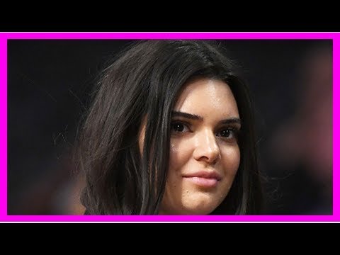 Kendall jenner suffers an acne breakout & fans love her even more for it