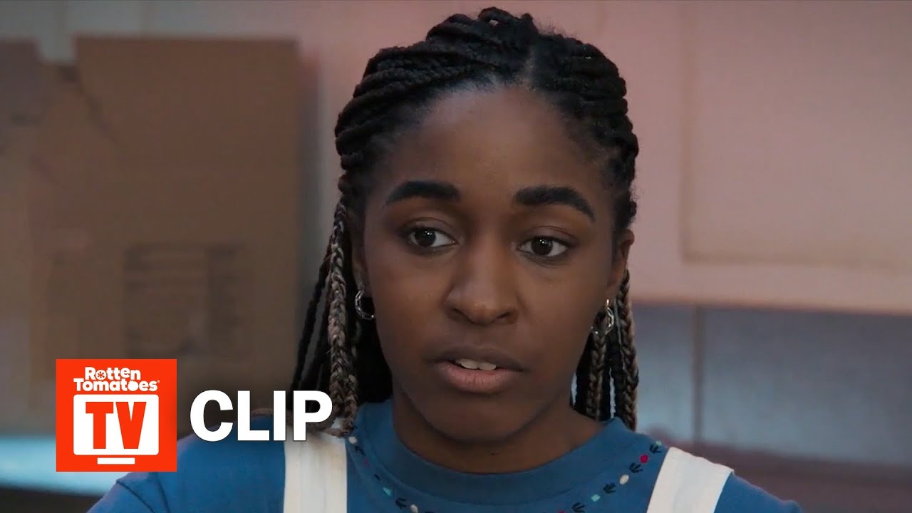 The Bear S02 E01 Clip | 'Renovating The Restaurant'