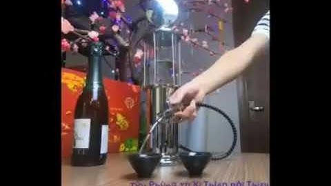 Bình hút rượu cây xăng