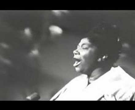 Mahalia Jackson - His Eye Is On The Sparrow