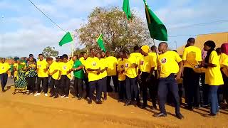 Uvccm Namtumbo Katika Maandalizi Ya Mapokezi Ya Viongozi Wa Uwt Taifa.