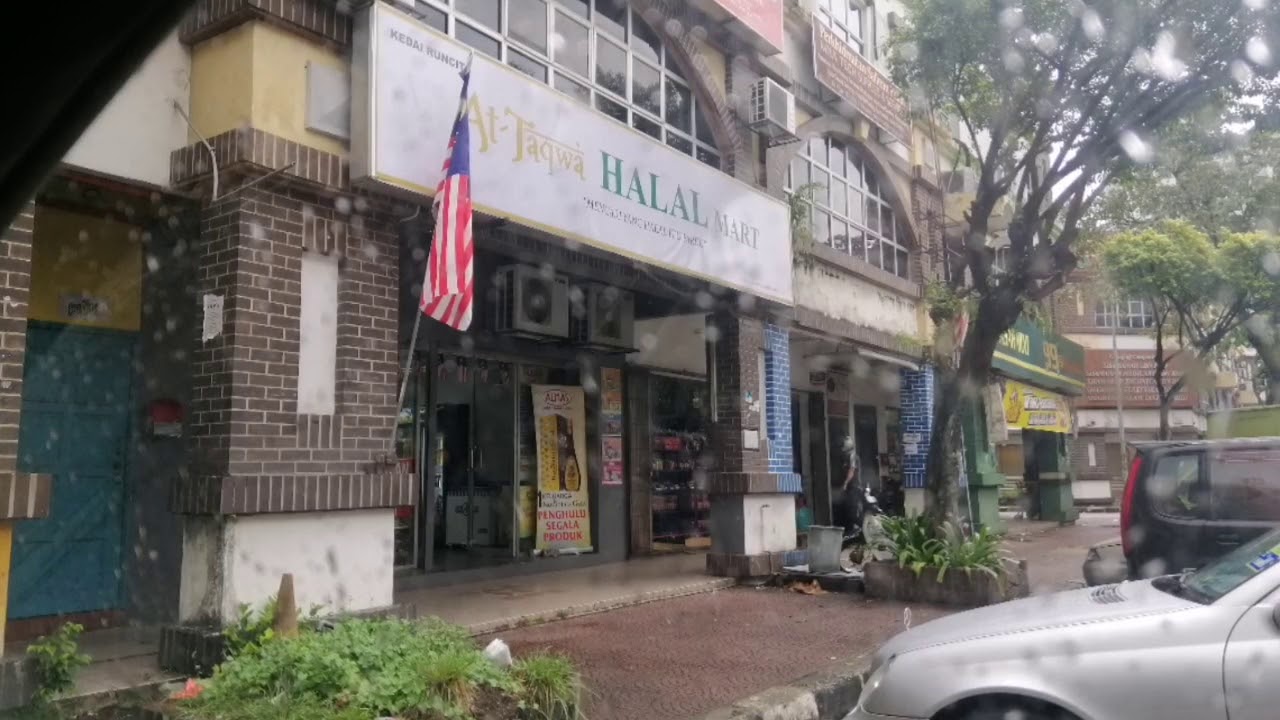 Kedai Gambar Kota Damansara / MENARIK! MAKAN MALAM BERBUMBUNGKAN LANGIT