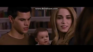 Does Jacob marry Renesmee?