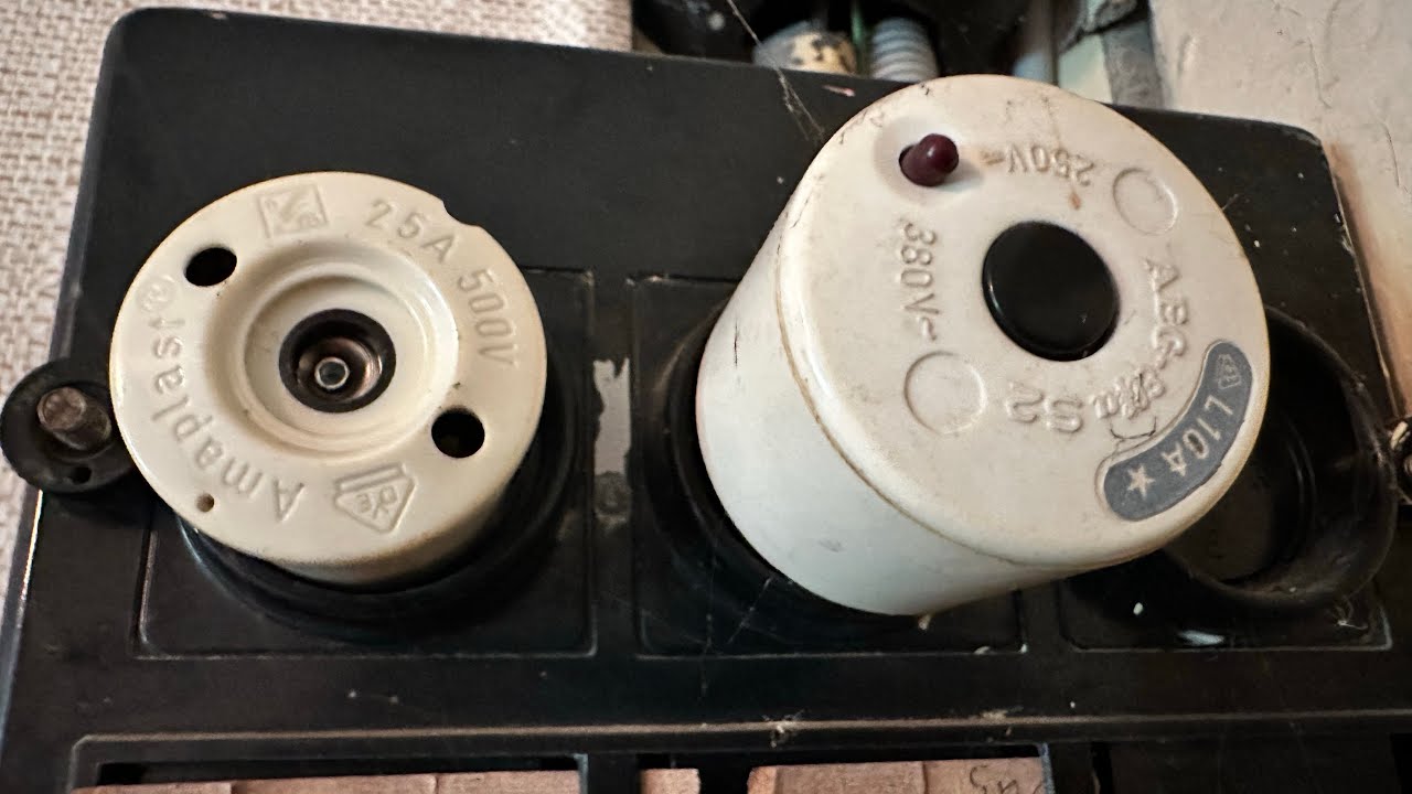 Elektroinstallationen von 1948 im Originalzustand!