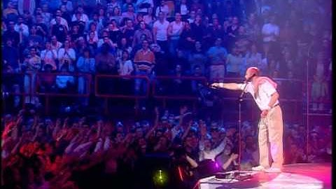 Phil Collins - "Something Happened On The Way To Heaven"/ Live and loose in Paris /