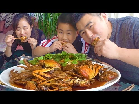 20 chicken feet 14 hairy crabs, artificially breathe crabs for eating? Who else! !