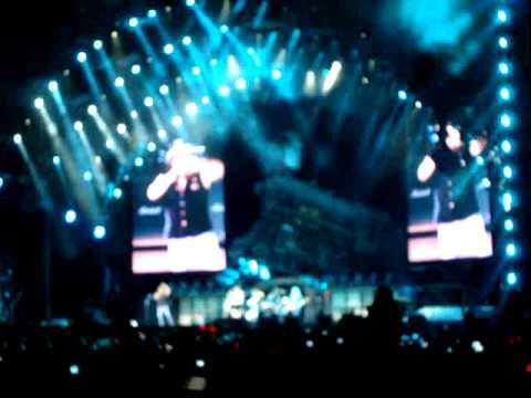 Show AC/DC Morumbi SP 2009 - Thuderstruck - YouTube