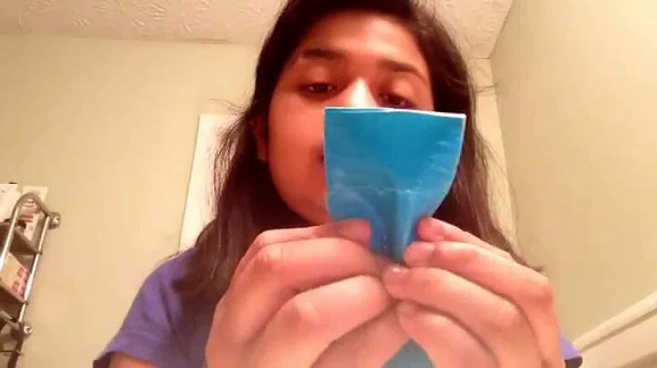Michelle Munoz how to make a duct tape bow sort of...