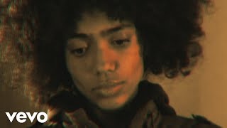 Nneka - The Uncomfortable Truth (US Videoclip)