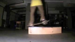 Extremely Sketchy Box Throwaway