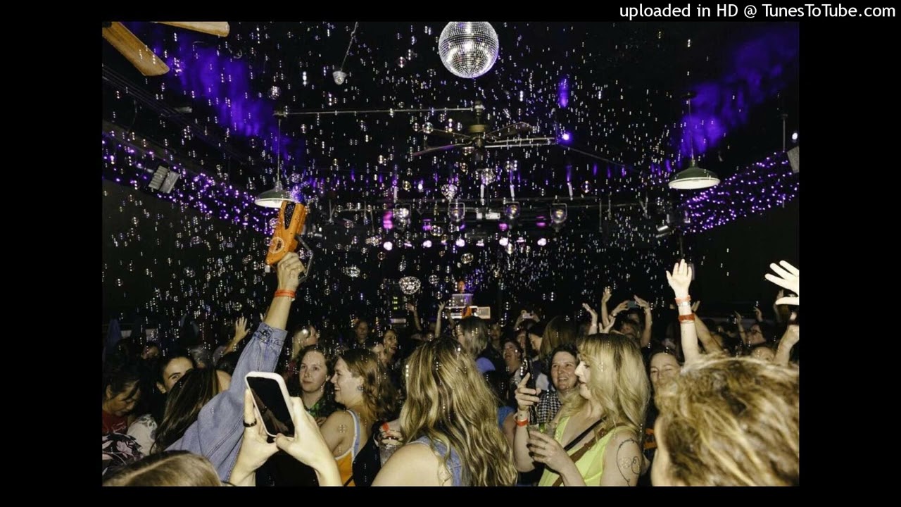 club type beat "bangin"