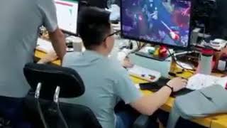 | 9GAG | Game Switch Screen, Fast As Lighting