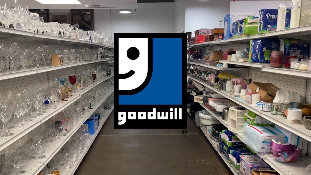 Navidad 2025 Vamos De Compras De Segunda Mano Para Decorar Con Poco Dinero | Sandy Bella 