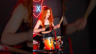 who recognizes this song? 🥁
