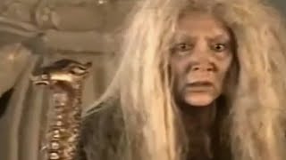 How humanity first learned to be corrupt || Mak Lampir comedy