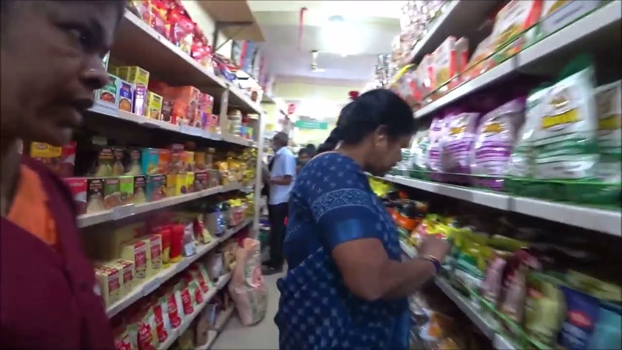 Шопинг в Саи Базаре. Путтапарти. Покупаю подарки в Гоа. Индия 2024.