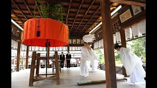 京都・今宮神社で「やすらい祭」疫病退散願う