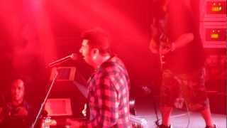 Change Deftones Live