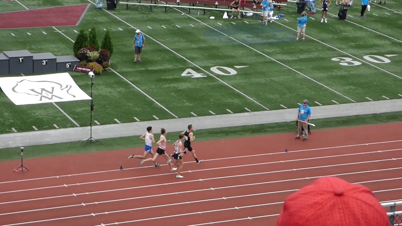 2019 WIAA State Track and Field - Division 1 Boys 1600m Run (Heat 2 of ...