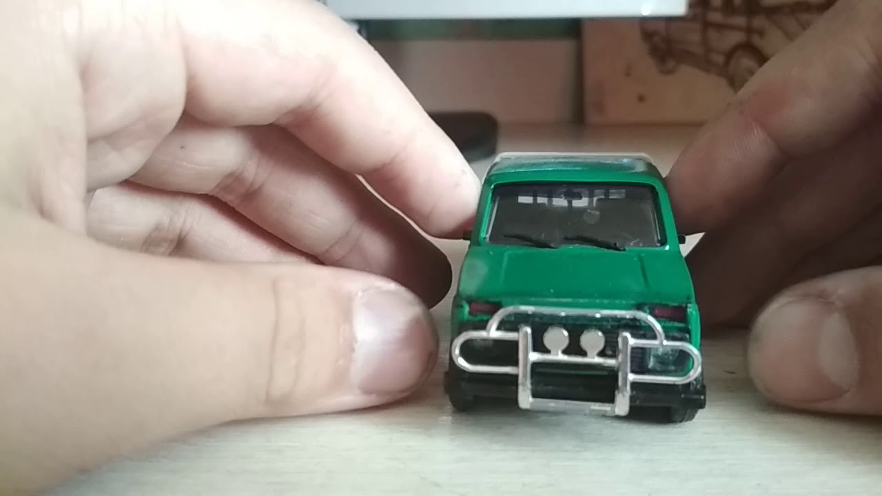 Нива бизон 1/43 агат - YouTube