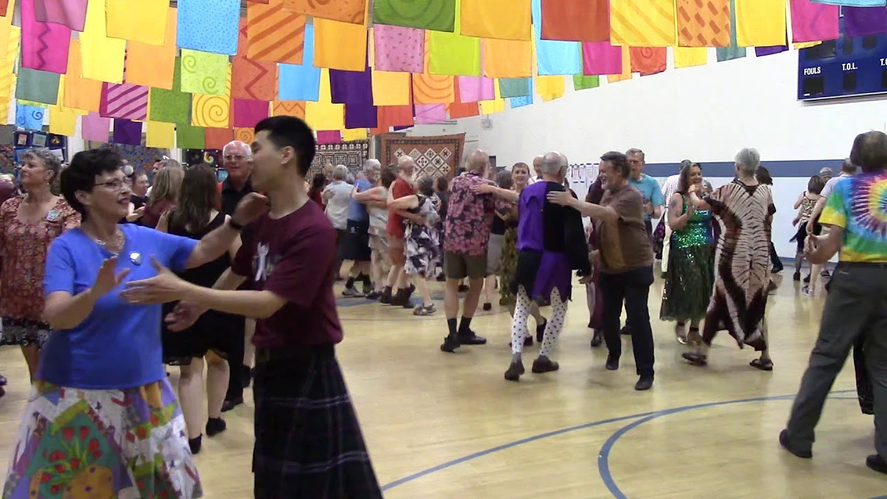 10 of 11 - FolkMADness 2019 -  Scott Higgs & The Figments