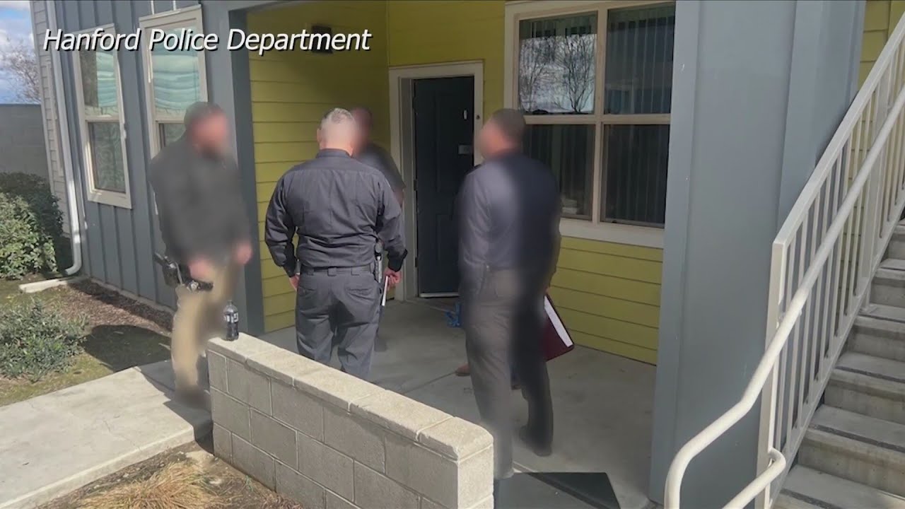 Man arrested accused of shooting 2, killing 1 in Hanford Walmart ...