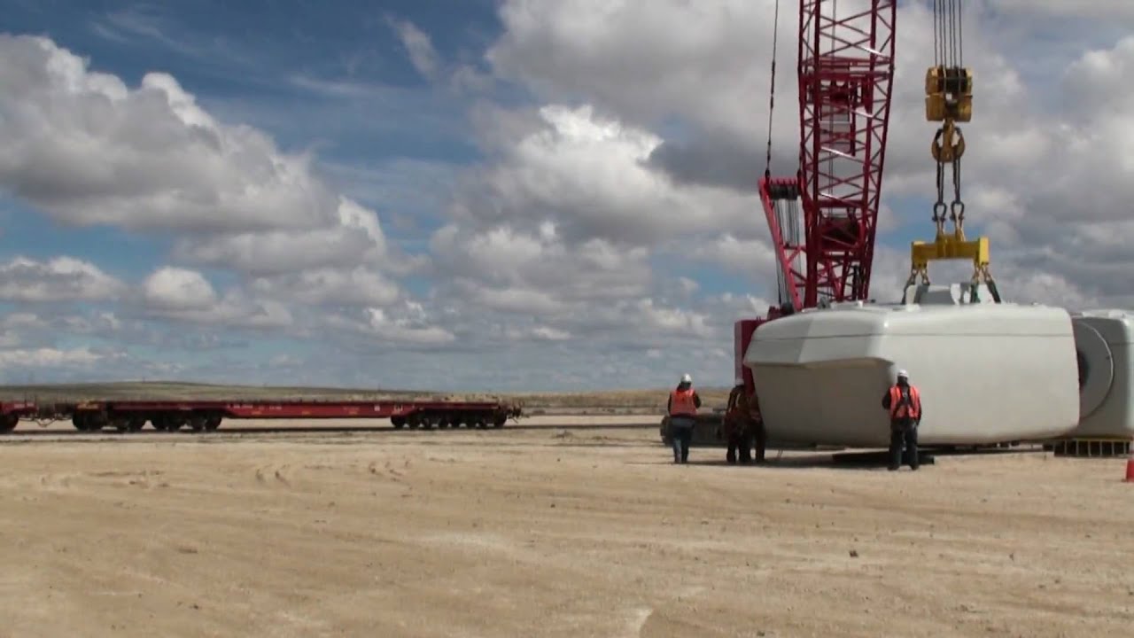Nacelle Offload ETI Rail Yard