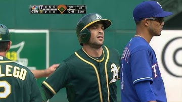 TEX@OAK: Fuld plates two with triple into the corner