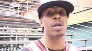 K-mel: Breakdancer vs Bboy