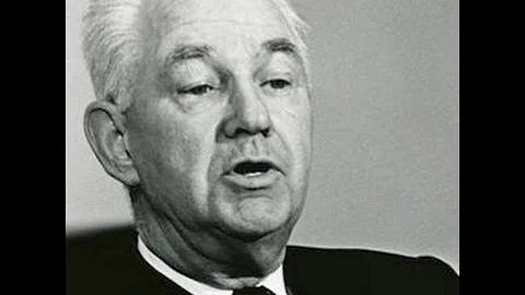 Robert Welch speaking at UCLA 5/17/1967