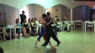 Download Lagu Alex Moncada Y Lía Selalmazidi (4-4) No Me Pregunten Por Que / Roma MP3