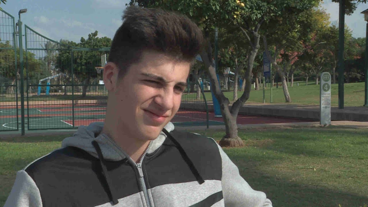 העתיד כבר כאן: הכדורסלן הצעיר ביותר בהיסטוריה של מכבי ת