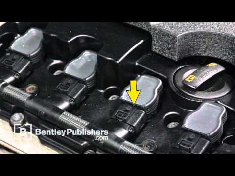 Audi A4 (B6, B7) 2002-2008 - How to replace spark plugs on a 2.0 L FSI engine - DIY Repair