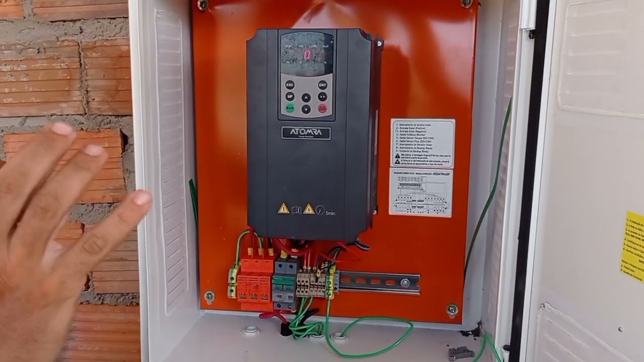 bom a periférica de 7.5 cv's jogando muita água 100% solar