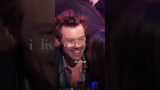 Harry Styles Applause