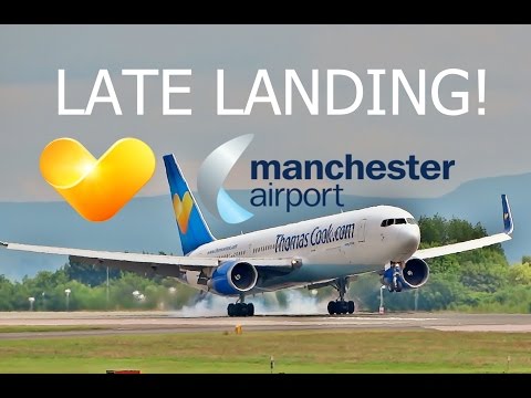 Thomas Cook 767 Very Late Landing At Manchester Airport - delta airlines boeing 717 200 roblox