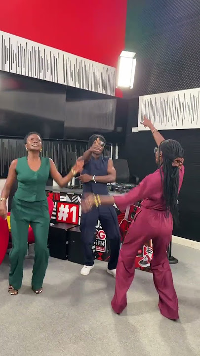 Sun’s out, vibes out, hips unlocked 😈💃🏾🕺🏾 Cardi B got us misbehaving in daylight! #dance