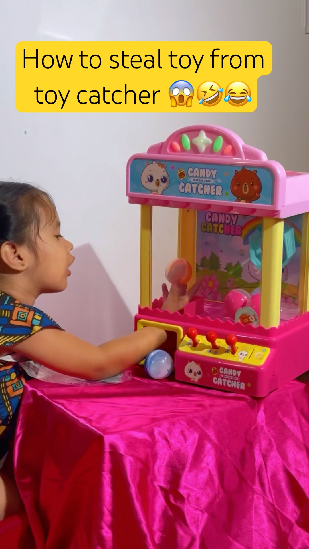 Guess price of this toy machine? #littleglove #Shorts #babytoys #toycacther