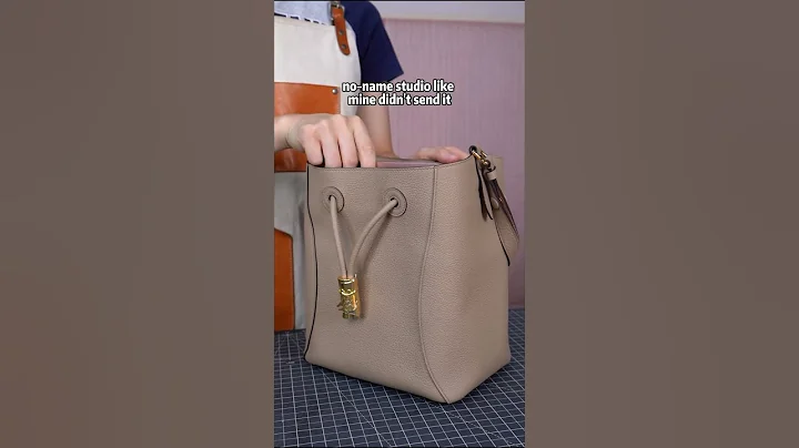 High quality handcrafted leather bag, customize any color or painting, do you love it?🥰