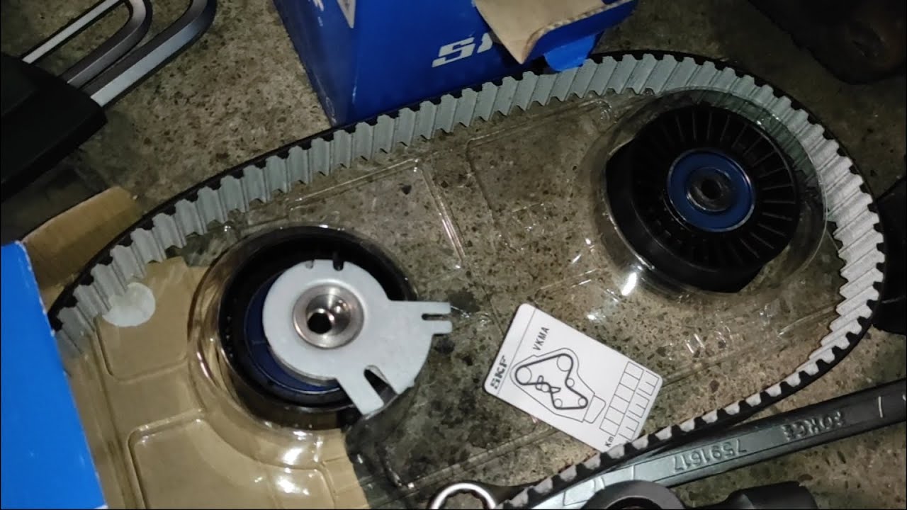 Changer Courroie De Distribution Sur Renault Trafic Master 2 5 DCI changer-courroie-de-distribution-sur-renault-trafic-master-2-5-dci