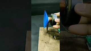 #ScienceProject #HowItWorks #Electromagnetism #Handmade #TechDIY #PhysicsExperiment #Audio
